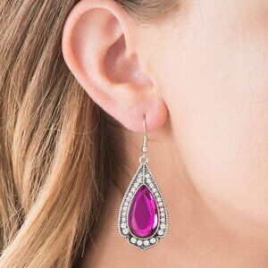Paparazzi Jewelry Accessories - Superstar Stardom - Pink Earrings - Vintage